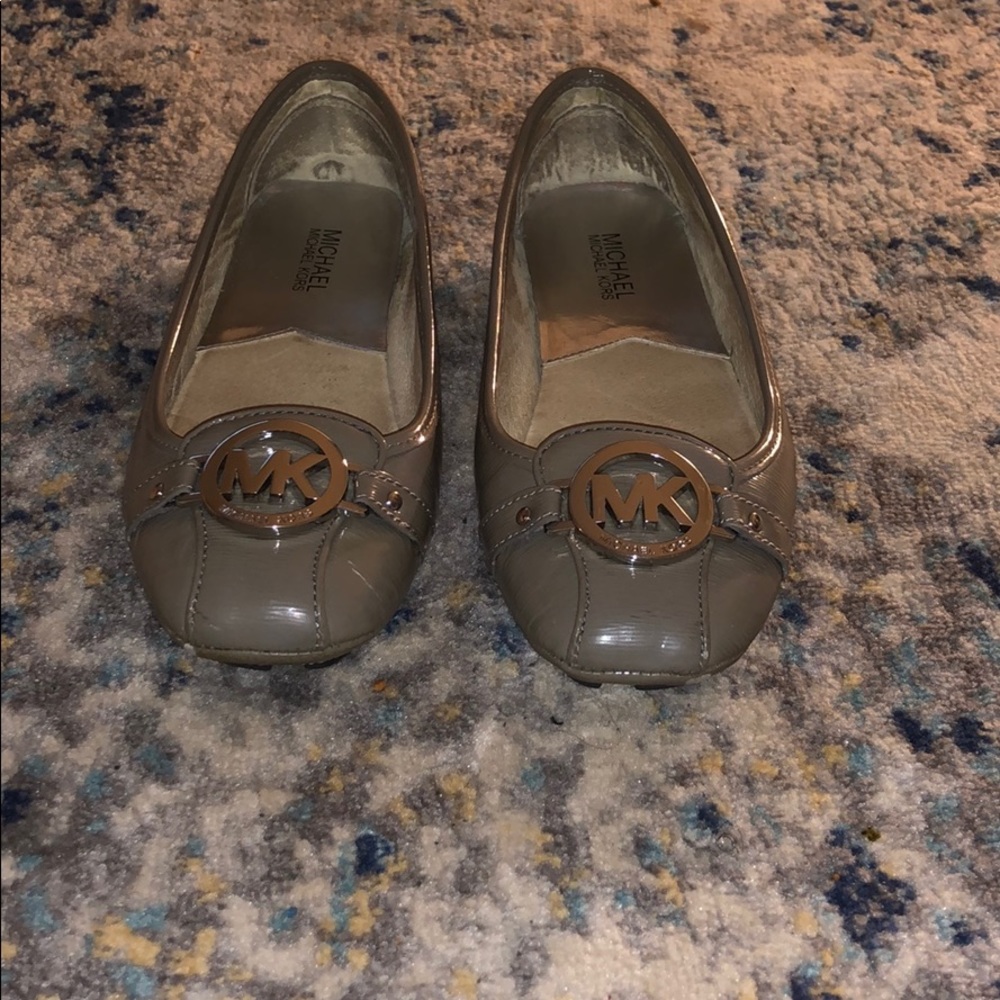 MK FLATS